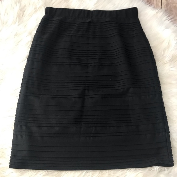 Joseph Ribkoff Dresses & Skirts - Joseph Ribkoff tiered black pencil skirt sz 10